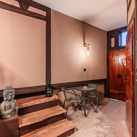 And Luxe Sous Les Colombages D'alsace *
