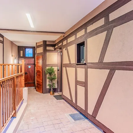 And Luxe Sous Les Colombages D'alsace *